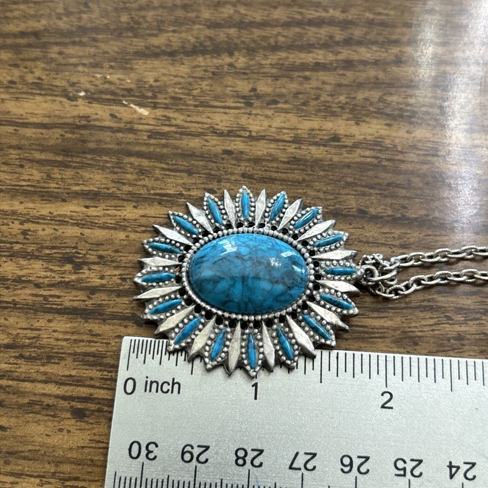 Vintage Southwest Style Faux Turquoise Pendant Necklace Cinerama Cranston RI KJ - Picture 6 of 7